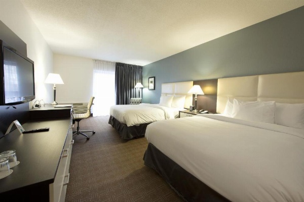 Toronto Don Valley Hotel and Suites image 12